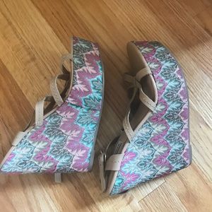 Steve Madden sz9, strappy sandals, colorful wedge